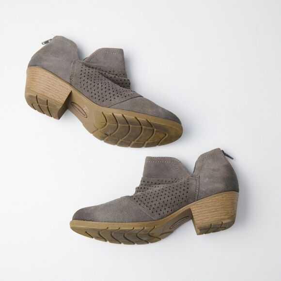 Earth Origins Oakland Amanda 2018F Women's US 12M Bootie Gray Suede Ankle Boots - Picture 2 of 5